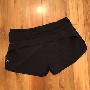 Lululemon running short shorts